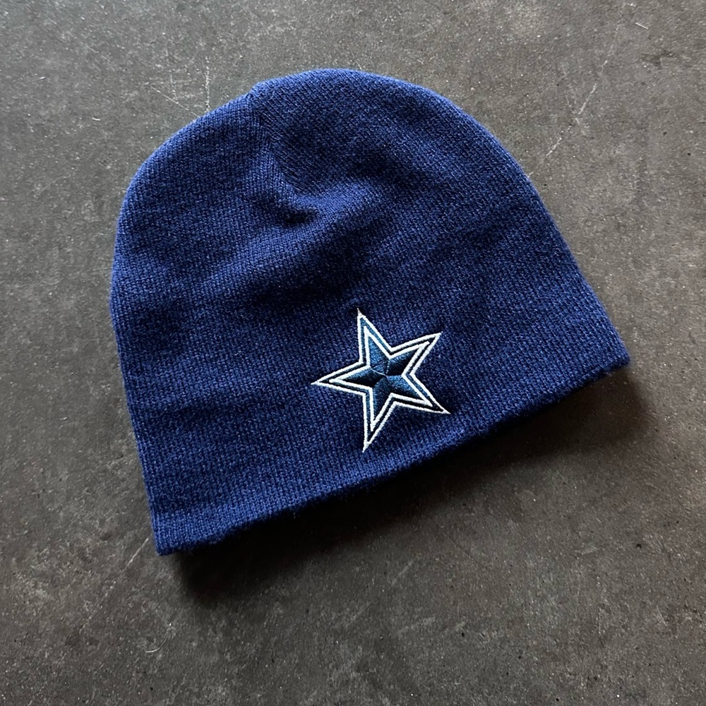 Dallas cowboys authentic apparel skully beanie